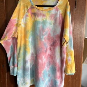 Vibrant Tie-Dye Women's Sweatshirt
